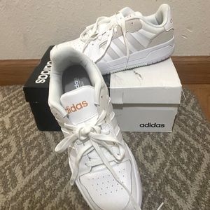 NiB - Adidas Womens sneakers